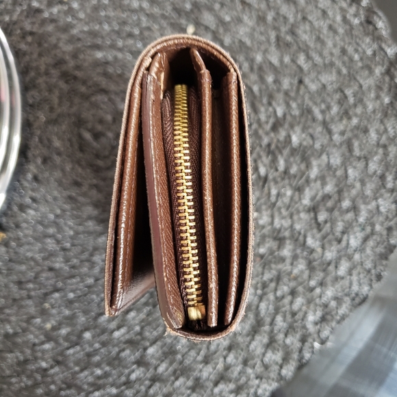 Wallet - Picture 5 of 8